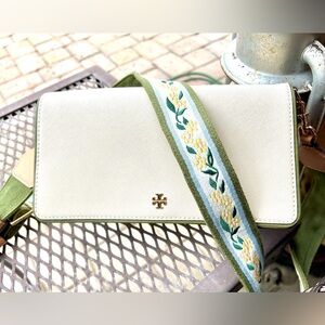 NWT Tori Burch purse and wallet. Emerson Color Block with matching wallet.